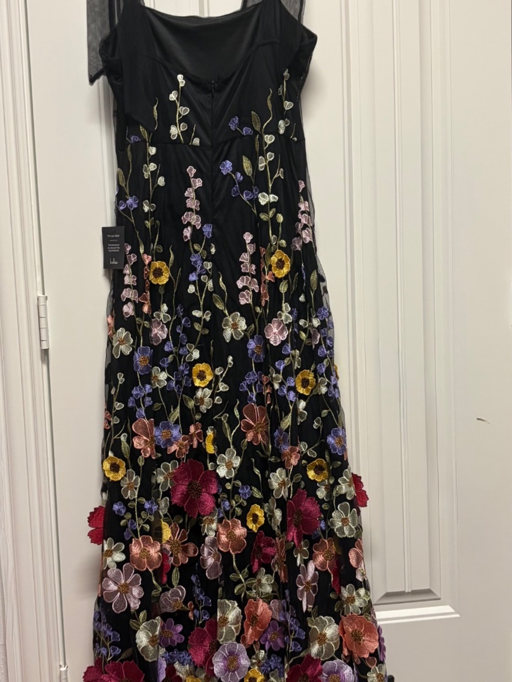 Lulus dress - Picture 2 of 3